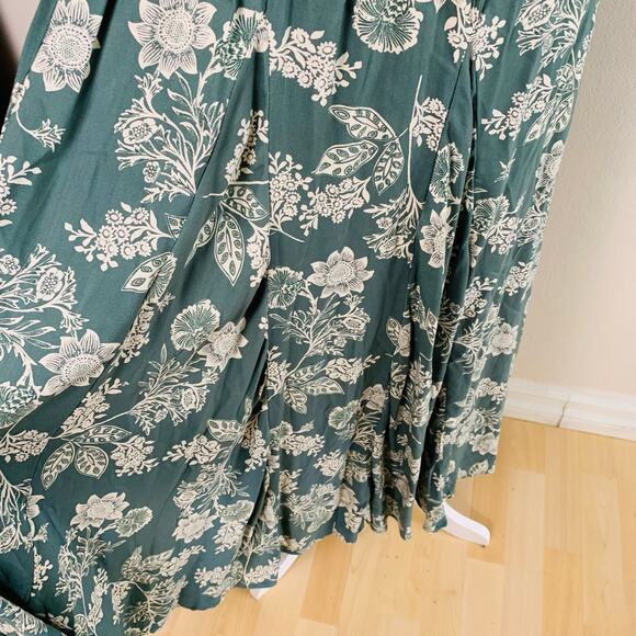 Vintage XL Floral Midi Dress Green Crochet Ruffle Flowy Hem Boho Lightweight - Picture 11 of 12